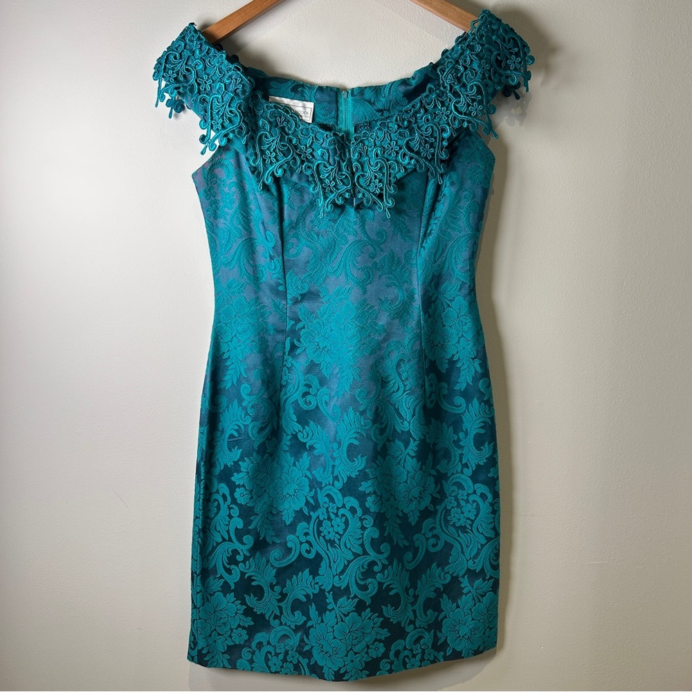 Vintage 80’s 90’s Scott McClintock Lace Neckline Teal Floral Brocade Mini Dress